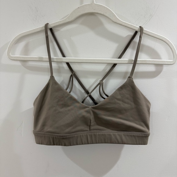ALO YOGA Sunny Strappy Bra Gravel Gloss
Sz S - Picture 6 of 8